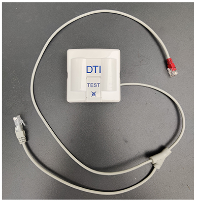 DTI à fixer sur rail DIN ou sur mur (test en RJ45), module RC, cordons RJ11 et RJ45, Casanova